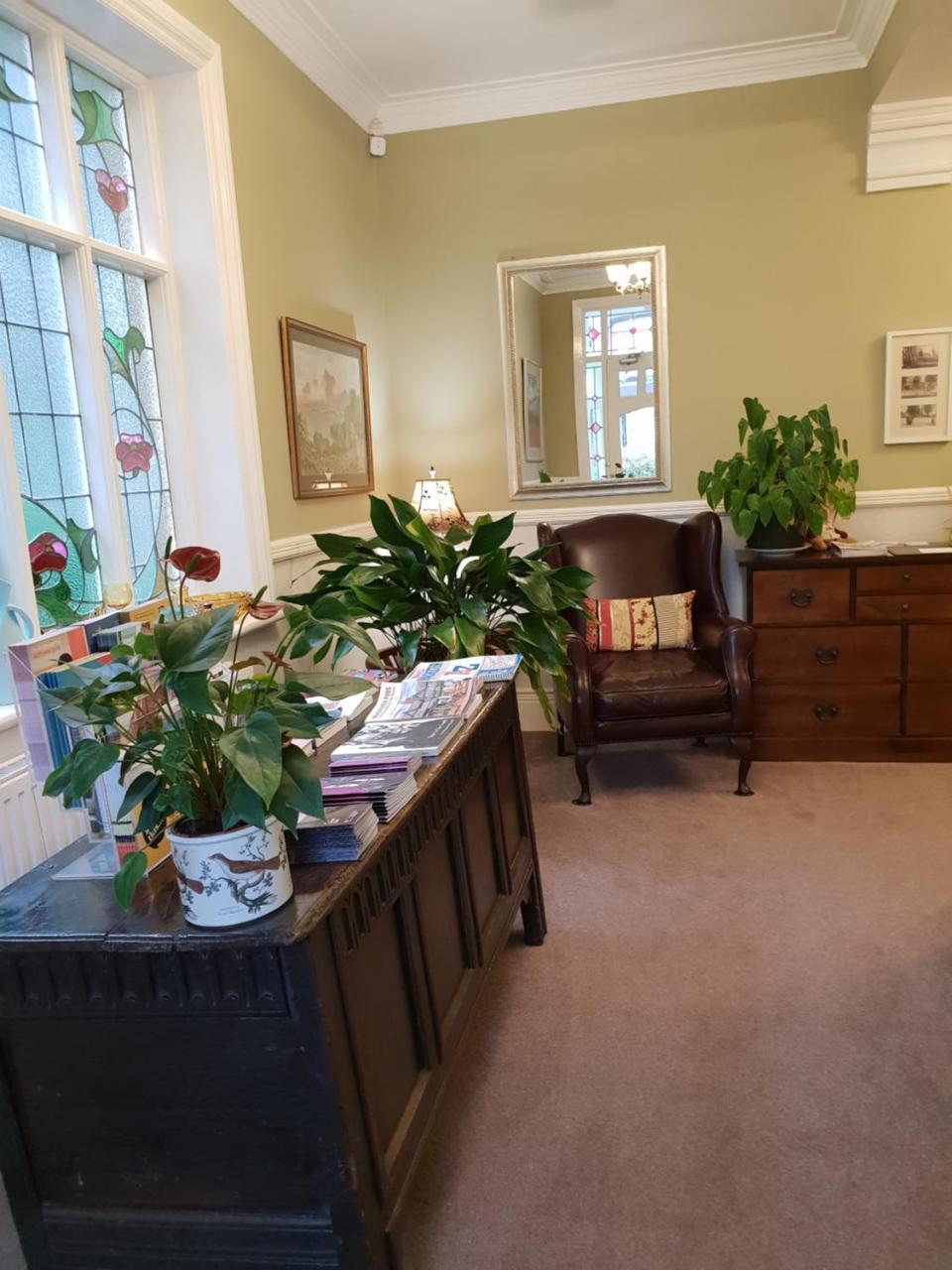 Abbey Lodge Manchester Bagian luar foto